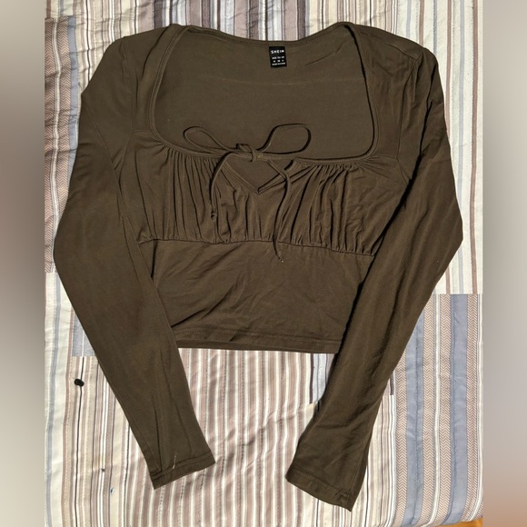 Long sleeve skin tight crop top with strings - Picture 1 of 5